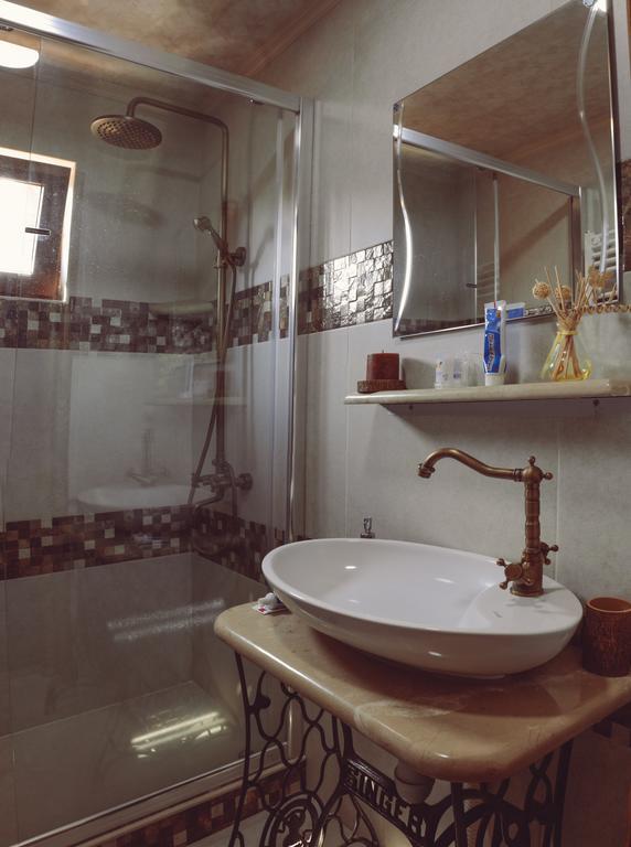 Casa De Khasia Zugdidi Kültér fotó